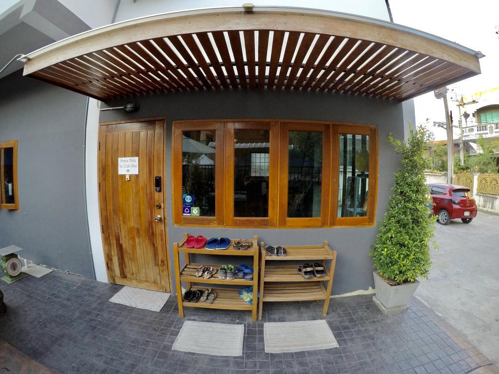 The Ghee House Hotel Chiang Mai Bagian luar foto